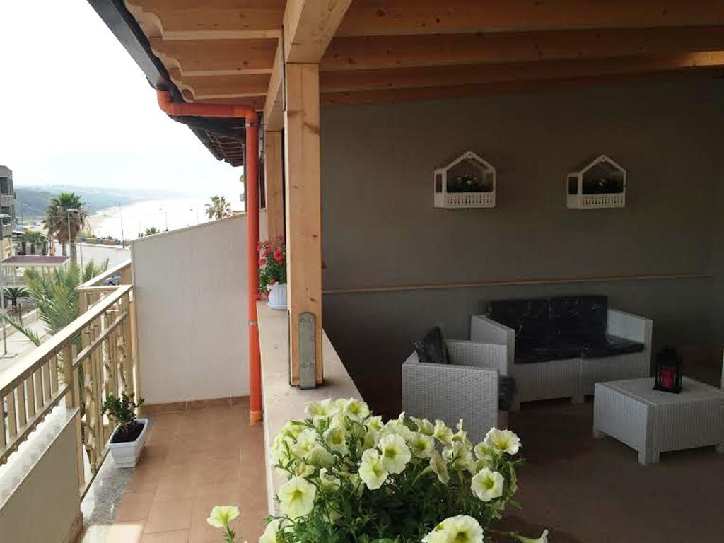 Casa Vacanze Nicole Balestrate Kültér fotó
