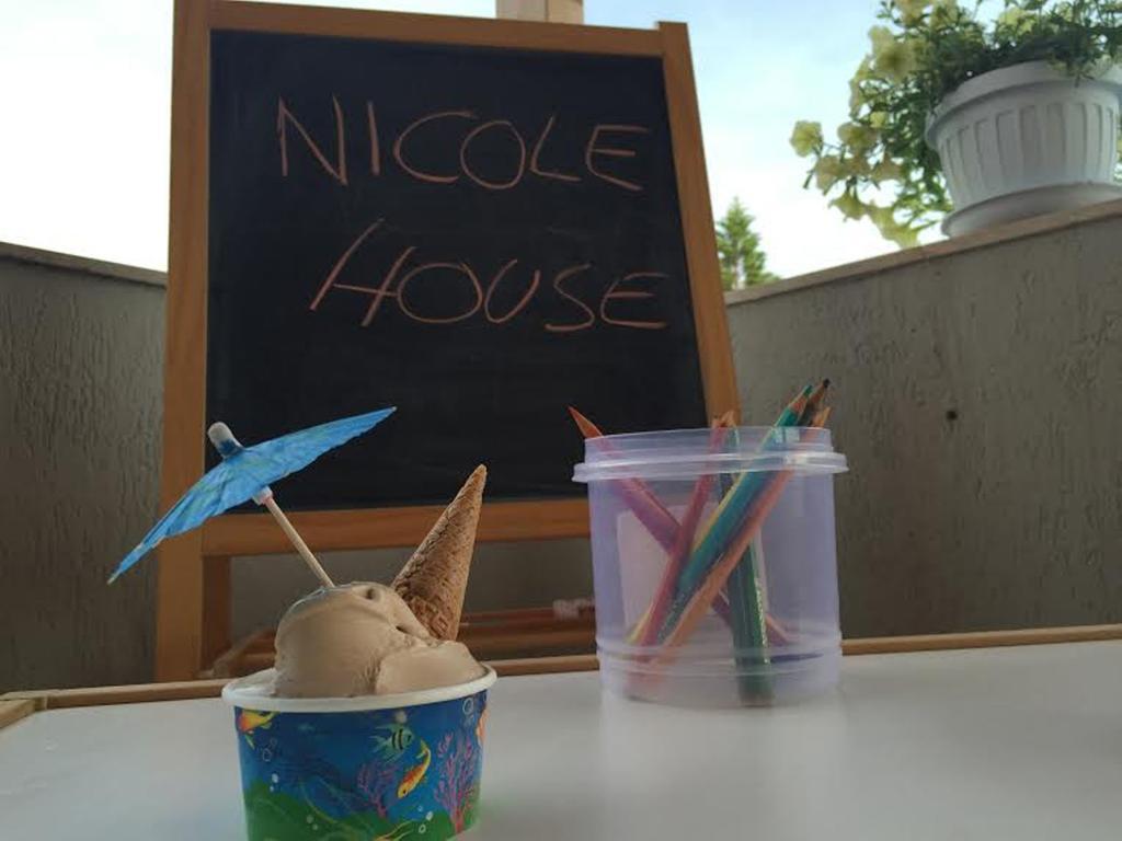 Casa Vacanze Nicole Balestrate Kültér fotó